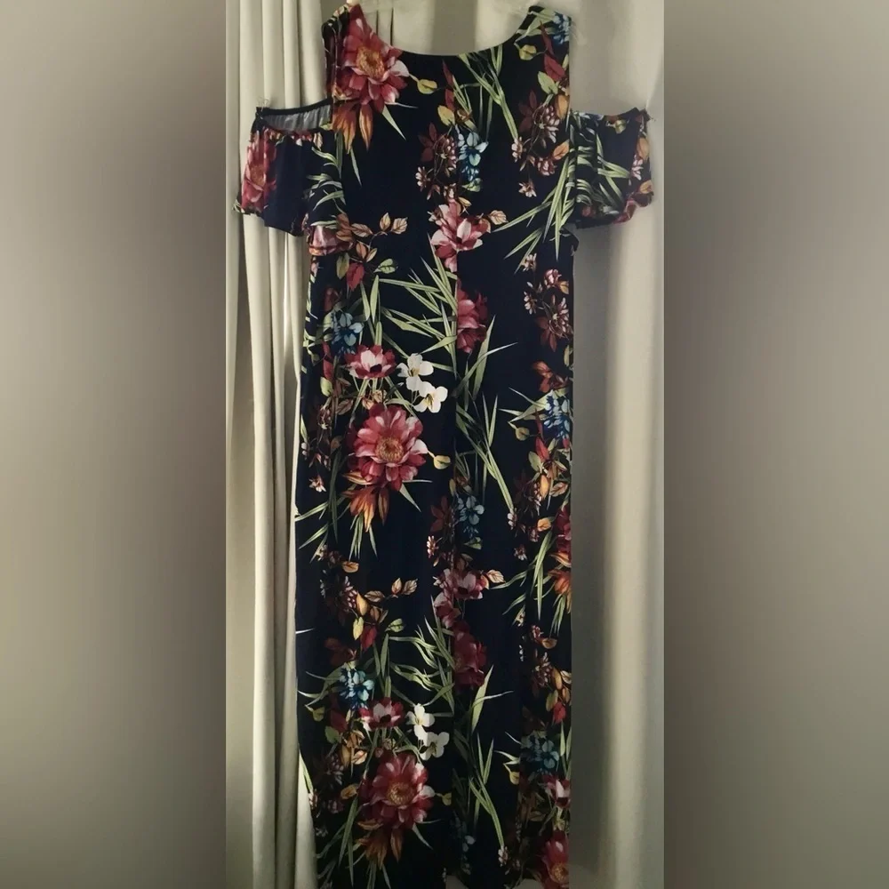 NWT Connected Apparel Plus Women’s Floral Print Polyester Maxi Dress; Size 24W - Picture 1 of 9